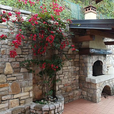 Villa Fior Di Loto 利莫内-苏尔加达 外观 照片